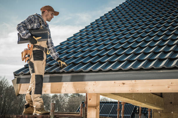 Best Roof Maintenance and Cleaning  in Su Oswego, NY